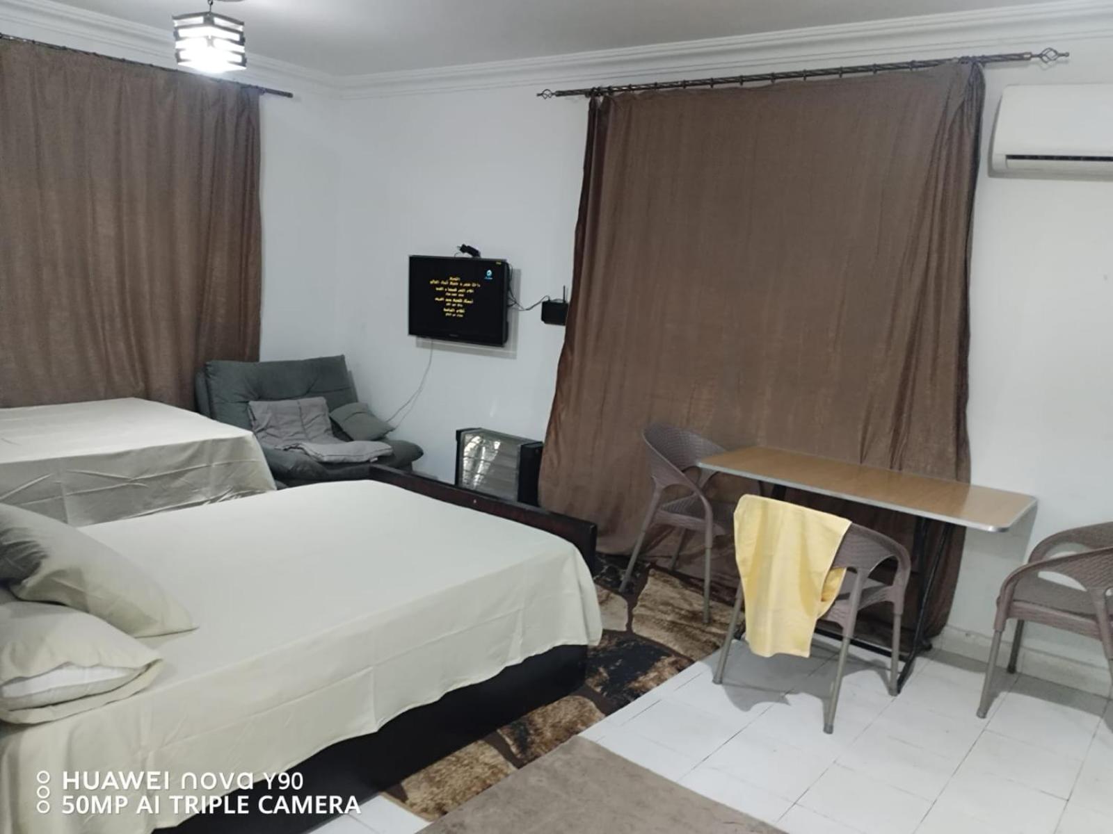 Апартаменти Lovely In Private With Garden View And Free Parking *